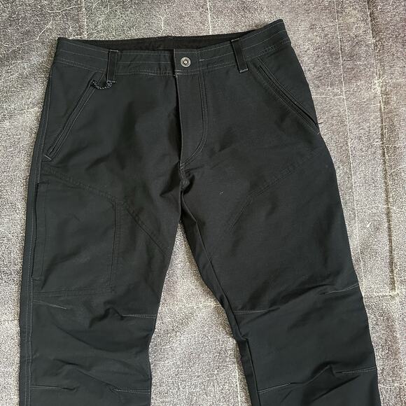 Men's Kuhl Klash Soft Shell Black Gray Water Resistant Hiking Pants Sz 34 X 32 - Picture 2 of 5